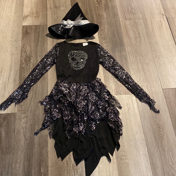Sparkle Skeleton Witch 2 pcs size 10/12 - Picture 1 of 8